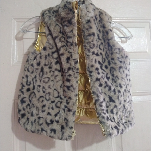 Girls gold / leopard vest - Picture 3 of 4